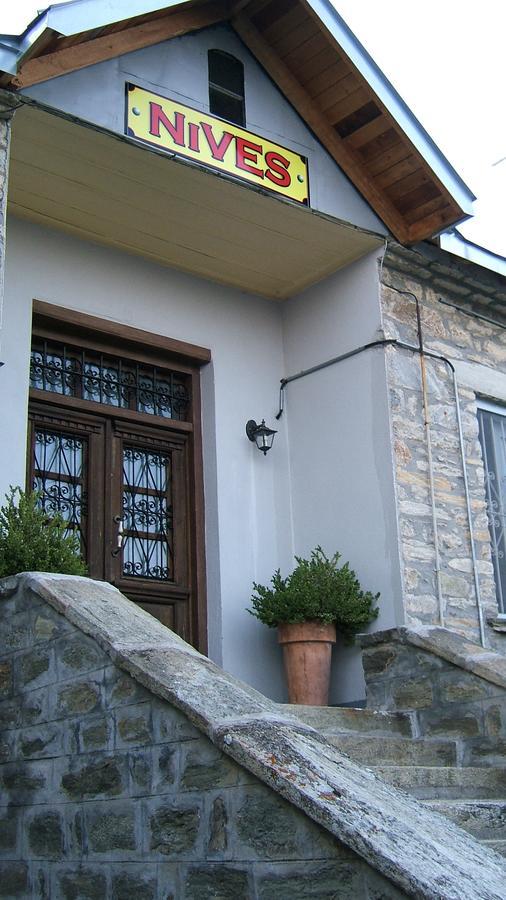 Hotel Nives à Nimfaíon Extérieur photo